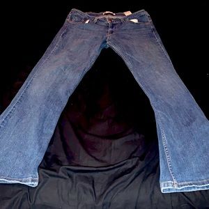 levis jeans